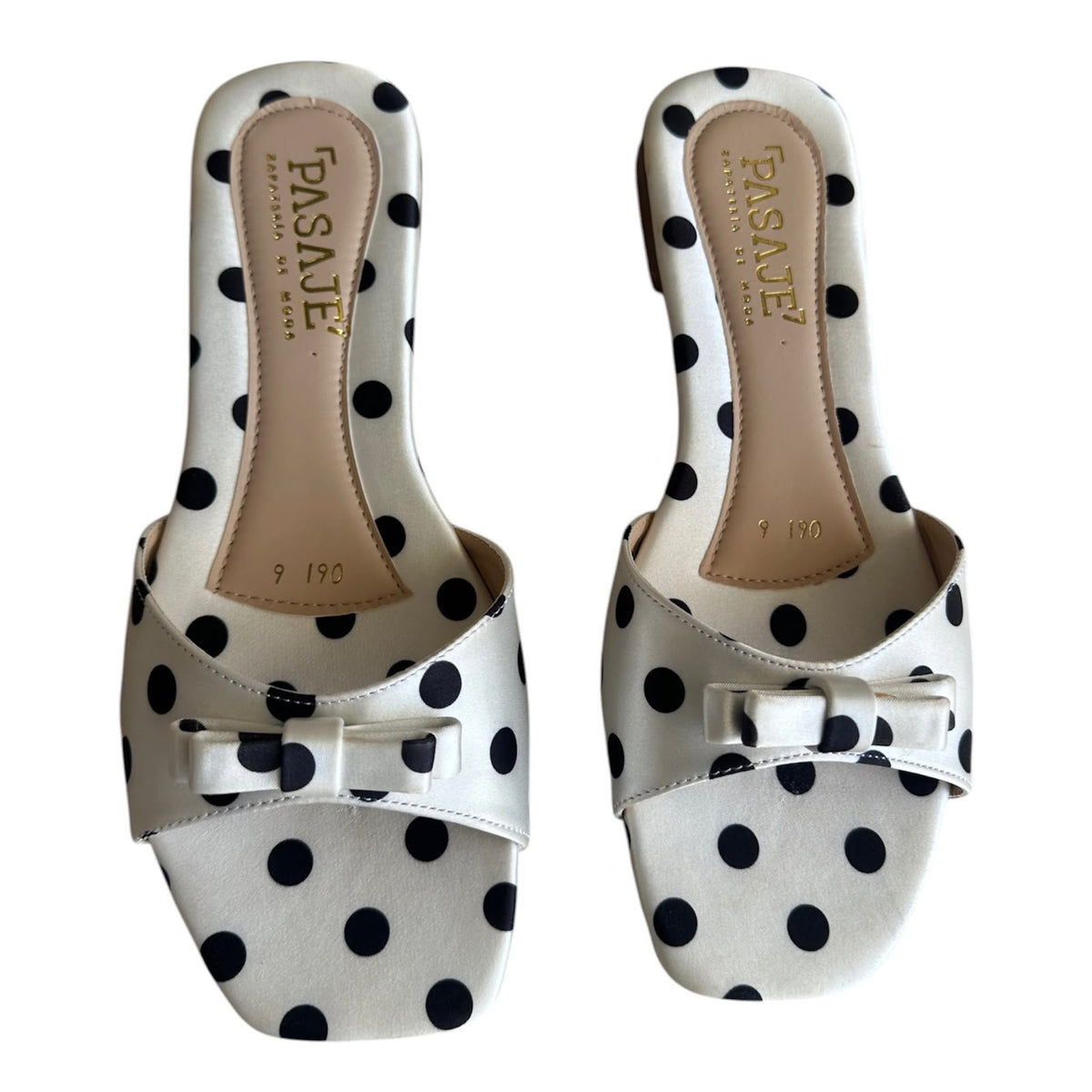 SANDALIA POLKA DOTS