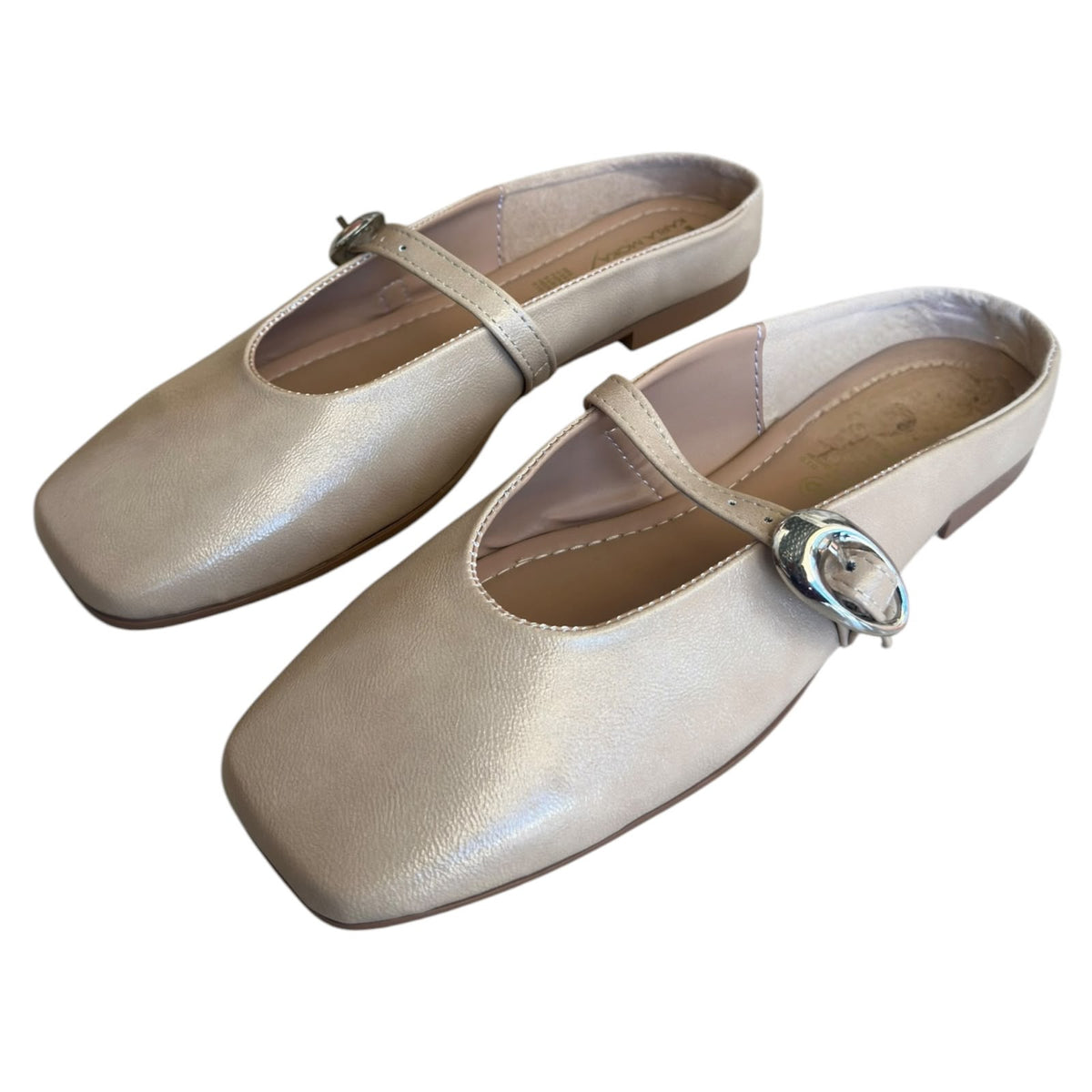FLAT MULES NUDE