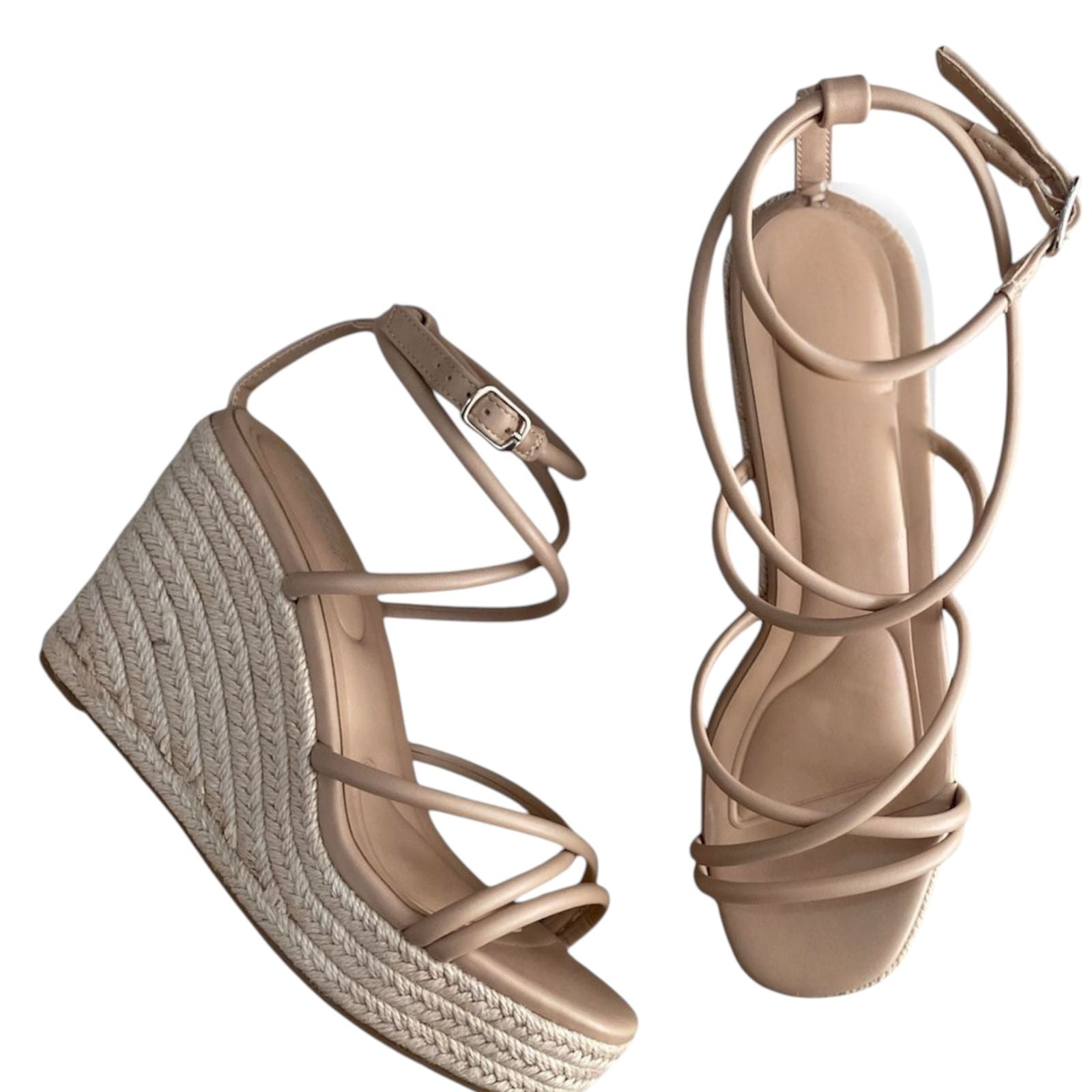 LIZ STRAPPY NUDE