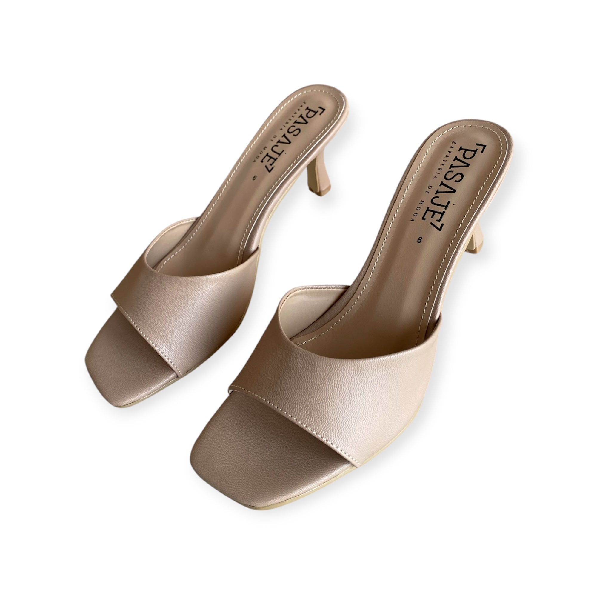 KITTEN HEELS NUDE
