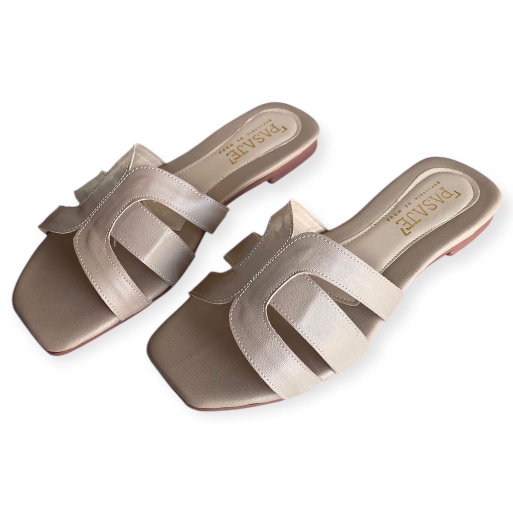 TRIBUTE SANDAL NUDE
